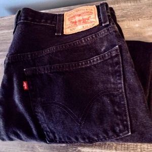 Men's ~*LEVI 505's*~ 38W • 29L
